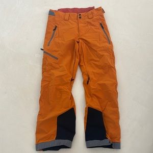 Obermeyer men’s orange medium ski pants